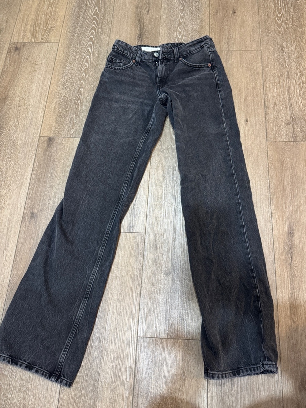 Never Worn ZARA Women's Black Straight-Leg Jeans